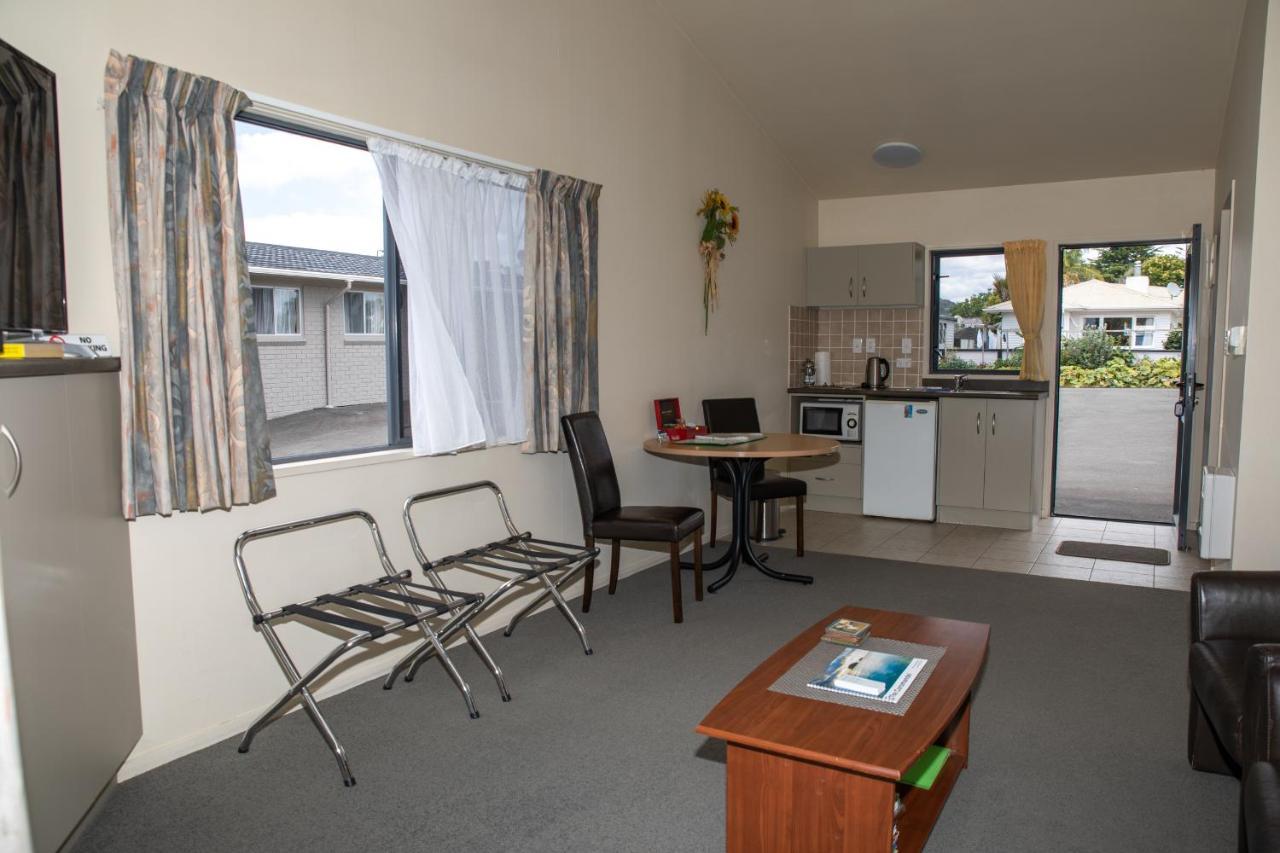 Peninsula Motel Фитианга Экстерьер фото